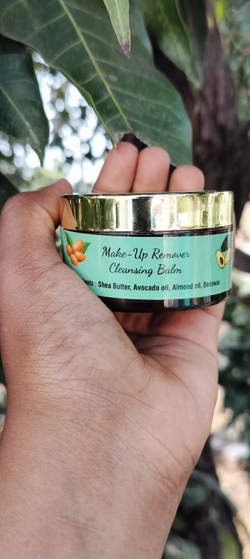Make up remover cleansing balm